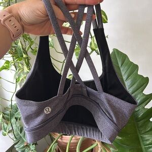 Lululemon 🍋 Sports Bra